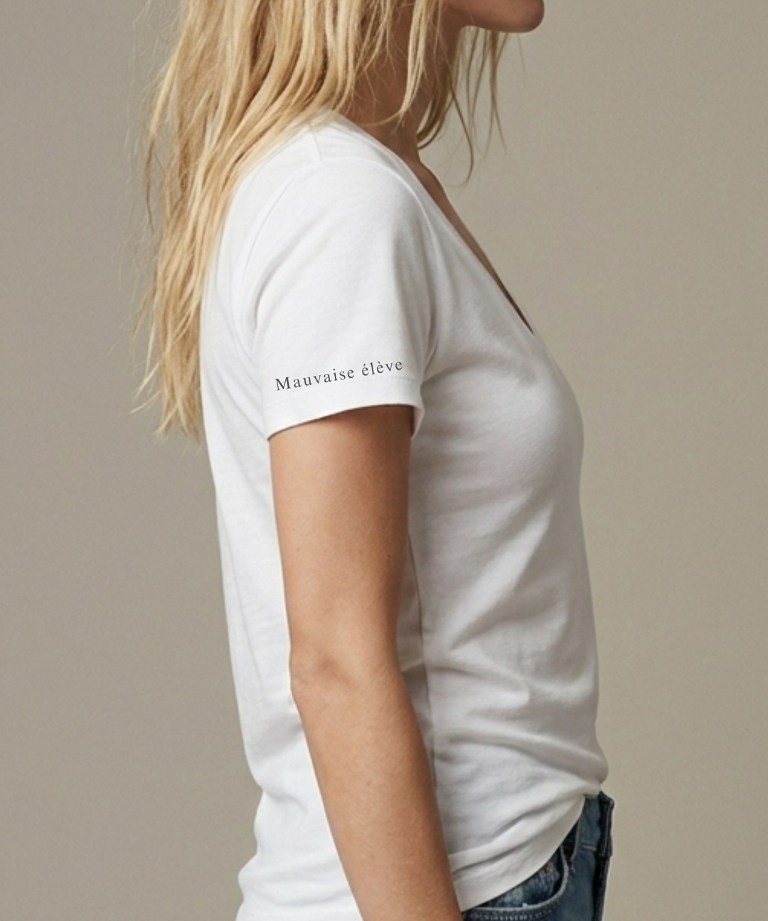 Mauvaise Élève | Rebelle Deep V